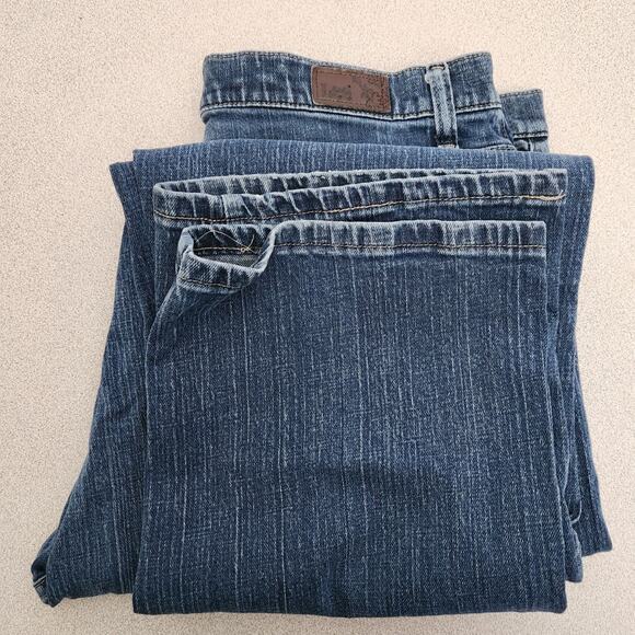 Lee Blue Relaxed Straight Leg 5 Pocket Jeans 16 Long Lightweight Soft Flat Front - Picture 6 of 6